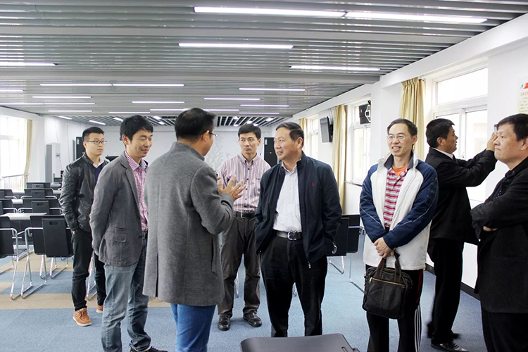 中國計量科學研究院調研組來訪06.jpg